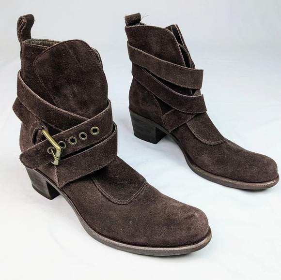 COLE HAAN G SERIES Ankle Boots Suede Leather Buckled Strappy Chunky Heeled 7B - Picture 1 of 9